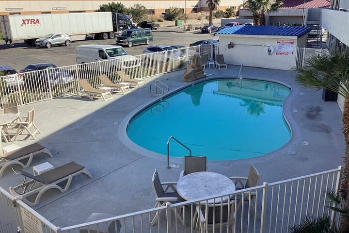 Pool 20 of 34